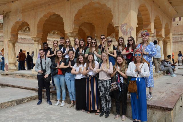 27788917_1594345593989589_6705359683649520333_o